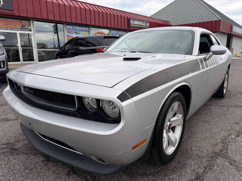 2012 Dodge Challenger SXT