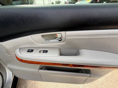2004 Lexus RX 330