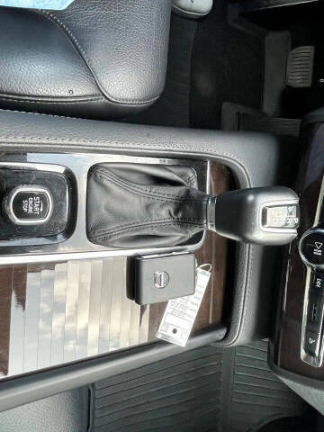 2019 Volvo XC90 T6 Momentum