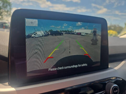 2022 Ford Escape SEL