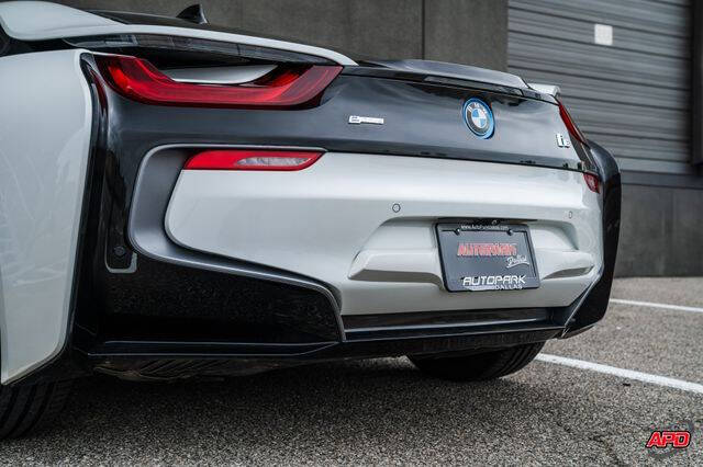 2014 BMW i8