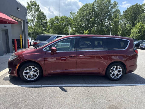 2018 Chrysler Pacifica Touring Plus