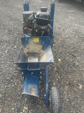 2024 Hustler Power Barrow