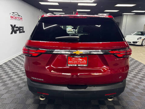 2022 Chevrolet Traverse LT Cloth