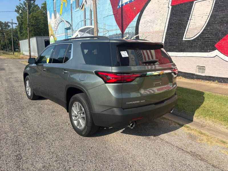 2022 Chevrolet Traverse LT Leather