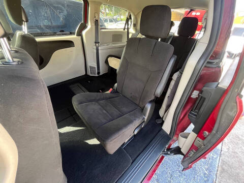 2015 Dodge Grand Caravan SE