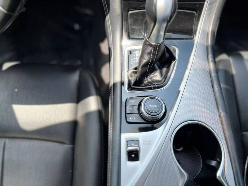 2014 Infiniti Q50 Premium