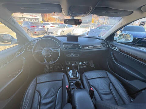 2016 Audi Q3 2.0T quattro Premium Plus