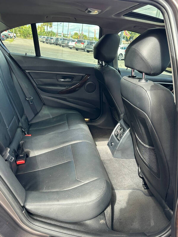 2014 BMW 3 Series 328i