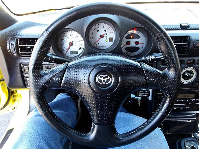 2003 Toyota MR2 Spyder