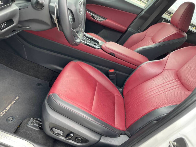 2024 Lexus NX 250