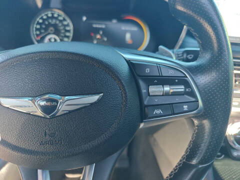 2022 Genesis G70