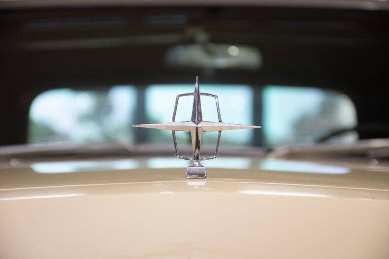 1965 Lincoln Continental