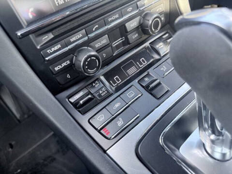 2015 Porsche Cayman GTS