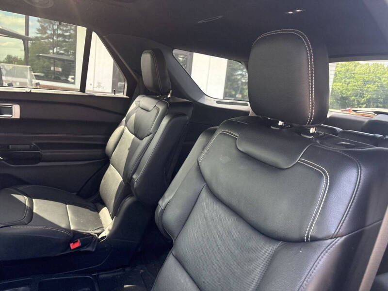 2021 Ford Explorer ST