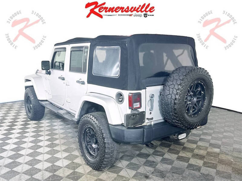 2011 Jeep Wrangler Unlimited Sahara