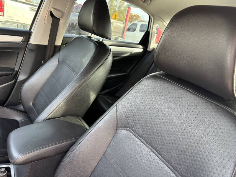 2013 Volkswagen Passat TDI SE