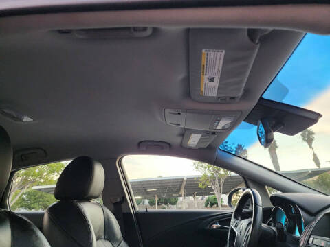 2012 Buick Verano Leather Group