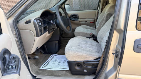 2003 Chevrolet Venture LS