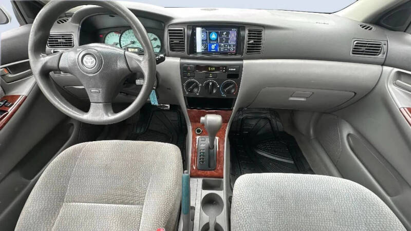 2004 Toyota Corolla