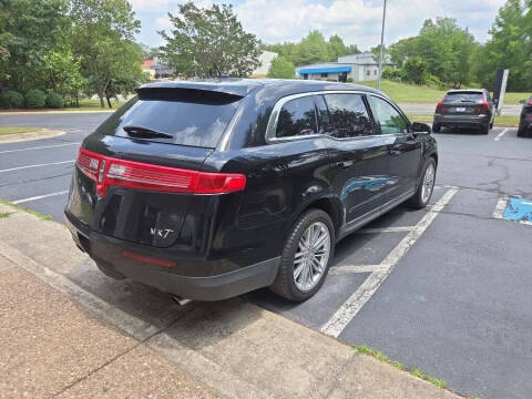 2019 Lincoln MKT Reserve