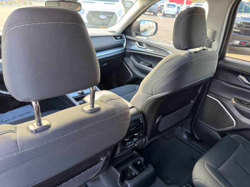 2021 Jeep Grand Cherokee L Altitude