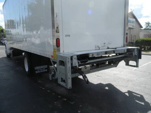 2022 Freightliner M2 106