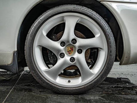 2003 Porsche 911 Carrera