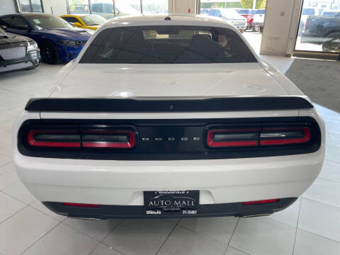 2019 Dodge Challenger SXT