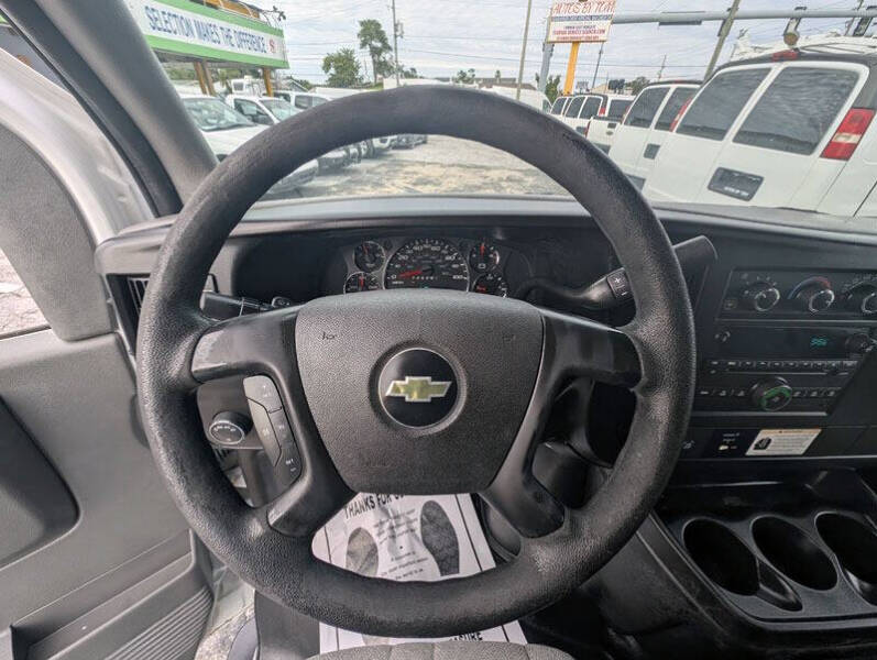 2011 Chevrolet Express LT 2500