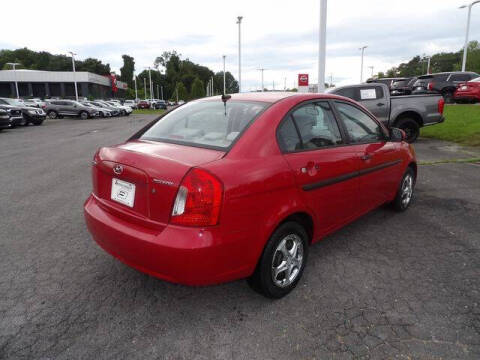 2011 Hyundai Accent GLS
