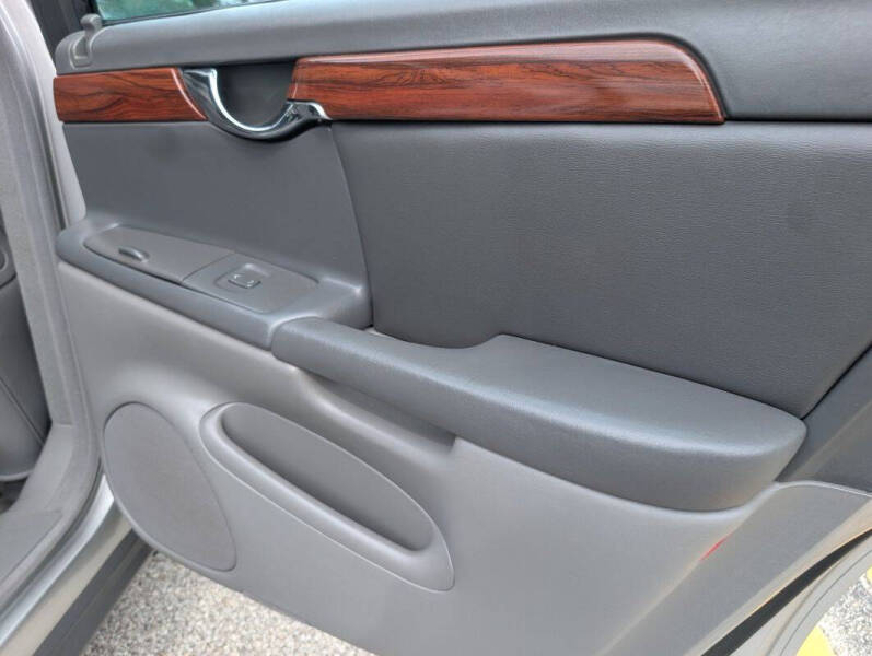 2005 Cadillac DeVille