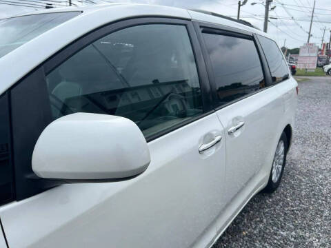 2015 Toyota Sienna