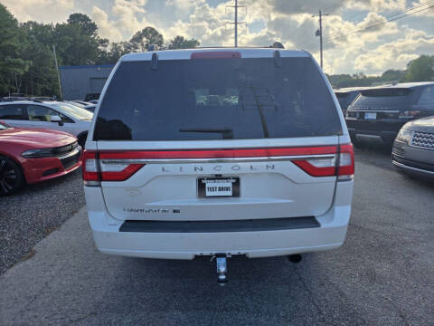 2017 Lincoln Navigator L Select