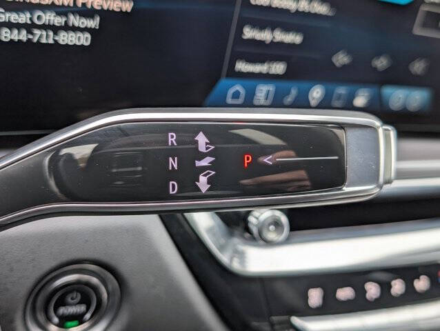 2024 Cadillac LYRIQ Tech