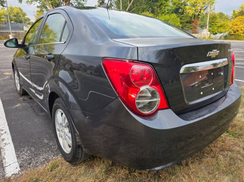 2015 Chevrolet Sonic LT Auto