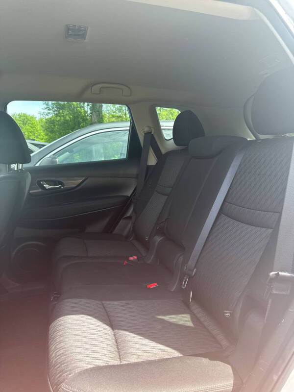 2019 Nissan Rogue S