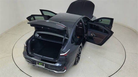 2024 BMW 7 Series 740i