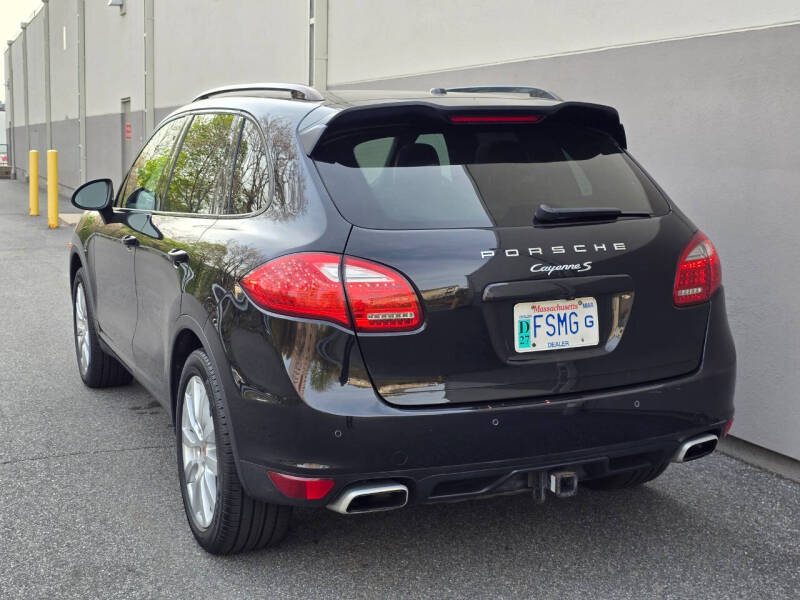 2013 Porsche Cayenne S