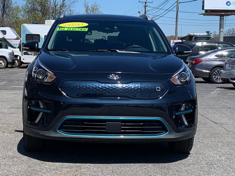 Used 2020 Kia Niro EX with VIN KNDCC3LGXL5061538 for sale in Worcester, MA