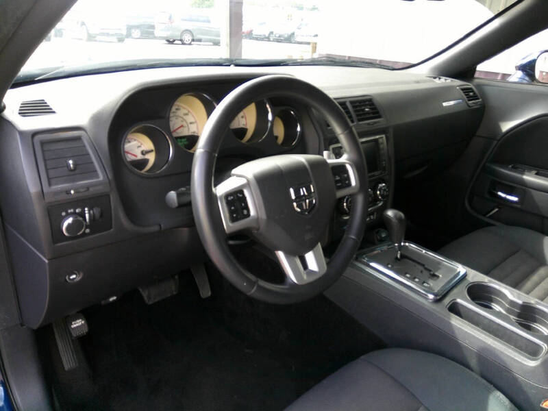 2014 Dodge Challenger SXT