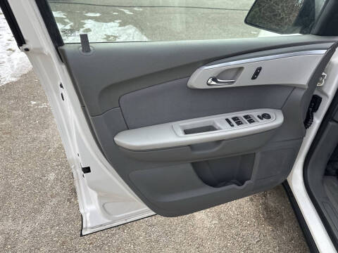 2012 Chevrolet Traverse LS