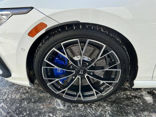 2026 Volkswagen Golf R 4Motion