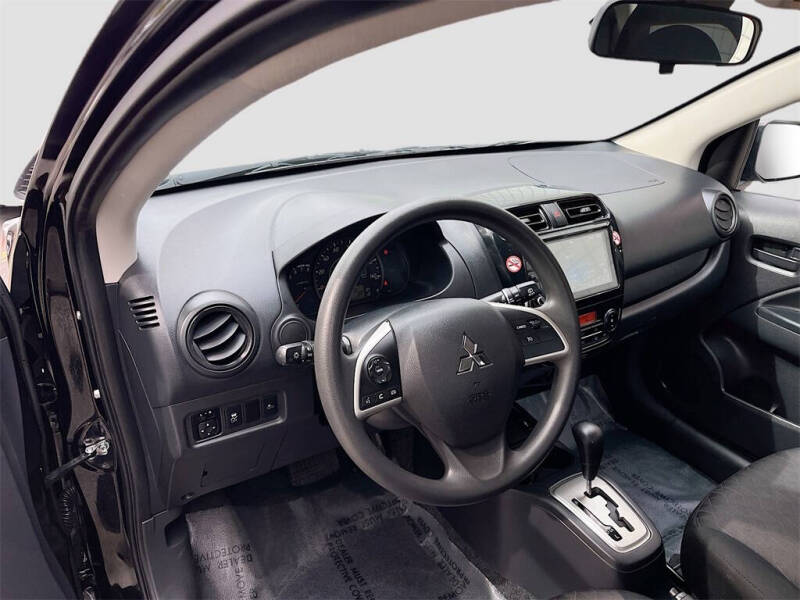 2024 Mitsubishi Mirage LE