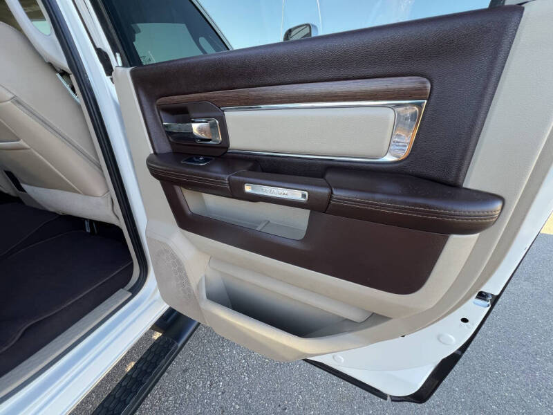 2017 RAM 3500 Laramie