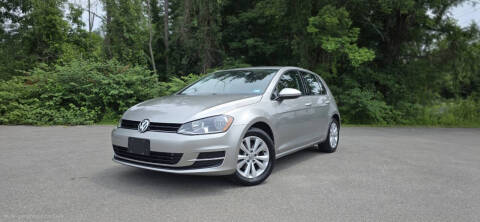 2015 Volkswagen Golf TDI S