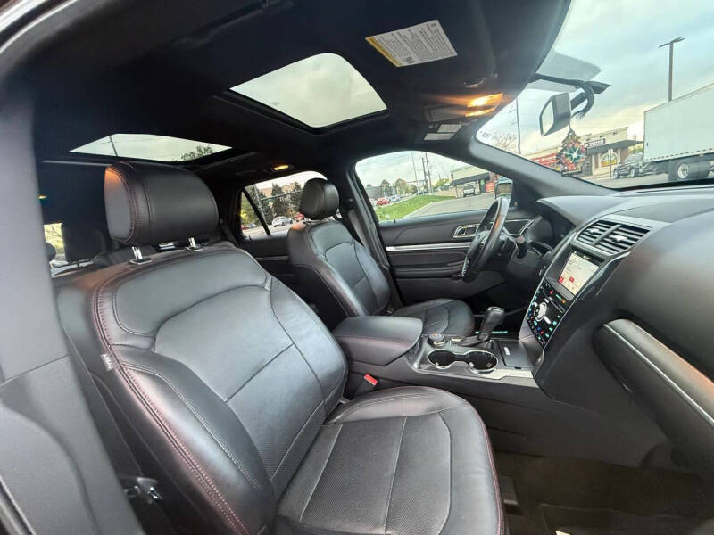 2017 Ford Explorer Sport