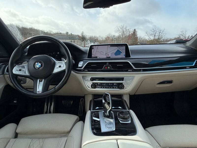 2021 BMW 7 Series 750i xDrive
