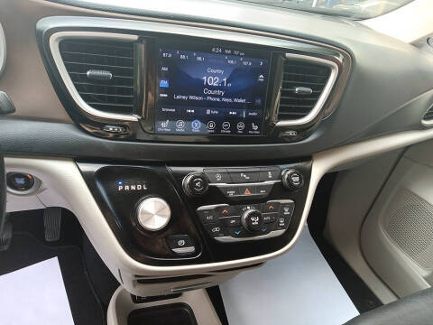 2017 Chrysler Pacifica