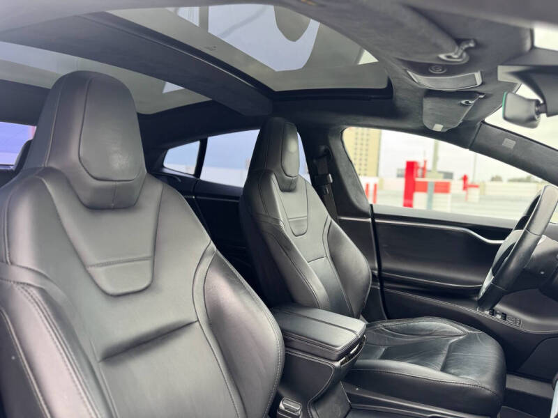 2016 Tesla Model S